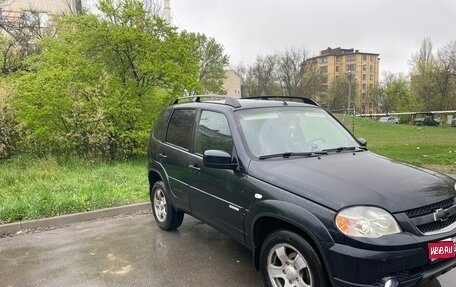 Chevrolet Niva I рестайлинг, 2012 год, 570 000 рублей, 1 фотография