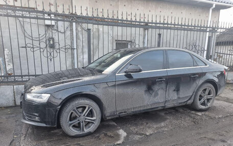 Audi A4, 2012 год, 750 000 рублей, 3 фотография