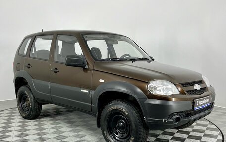 Chevrolet Niva I рестайлинг, 2012 год, 560 000 рублей, 3 фотография