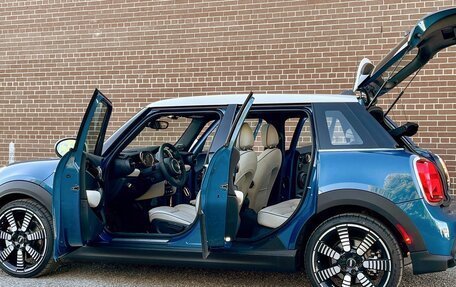 MINI Hatch, 2022 год, 2 600 000 рублей, 8 фотография