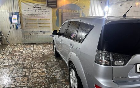Mitsubishi Outlander III рестайлинг 3, 2007 год, 1 100 000 рублей, 9 фотография