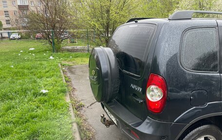 Chevrolet Niva I рестайлинг, 2012 год, 570 000 рублей, 3 фотография