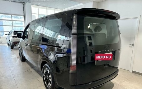 Hyundai Staria, 2025 год, 7 800 000 рублей, 2 фотография