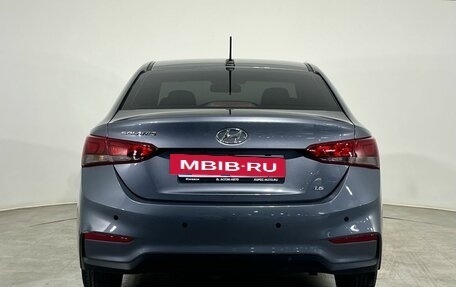Hyundai Solaris II рестайлинг, 2017 год, 1 210 000 рублей, 3 фотография