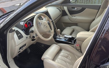 Infiniti FX II, 2011 год, 2 350 000 рублей, 7 фотография