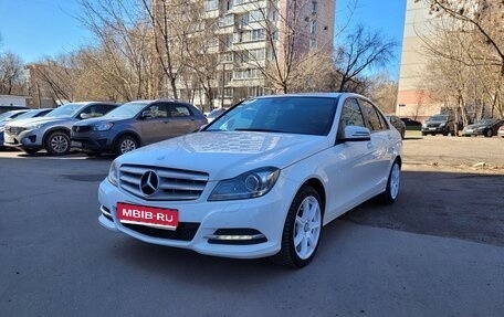 Mercedes-Benz C-Класс, 2013 год, 1 600 000 рублей, 1 фотография