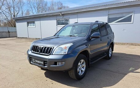 Toyota Land Cruiser Prado 120 рестайлинг, 2006 год, 1 899 000 рублей, 1 фотография