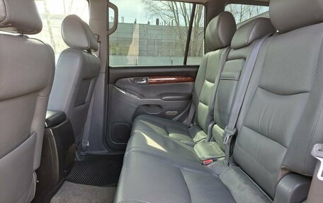 Toyota Land Cruiser Prado 120 рестайлинг, 2006 год, 1 899 000 рублей, 12 фотография