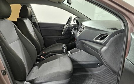Hyundai Solaris II рестайлинг, 2018 год, 1 100 000 рублей, 13 фотография