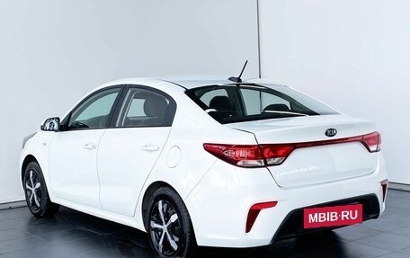 KIA Rio IV, 2017 год, 950 000 рублей, 4 фотография