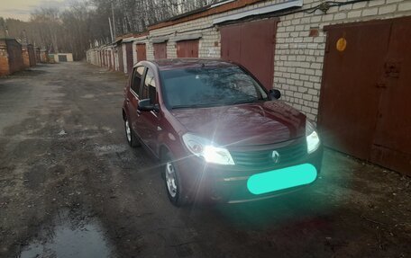 Renault Sandero I, 2011 год, 690 000 рублей, 6 фотография