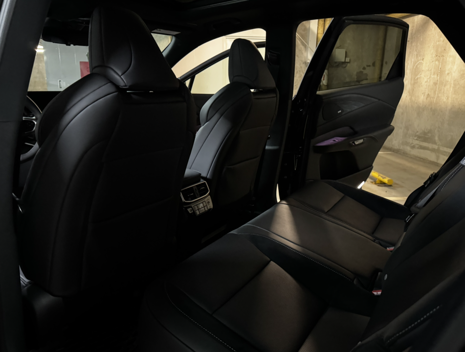 Lexus RX IV рестайлинг, 2024 год, 10 200 000 рублей, 14 фотография
