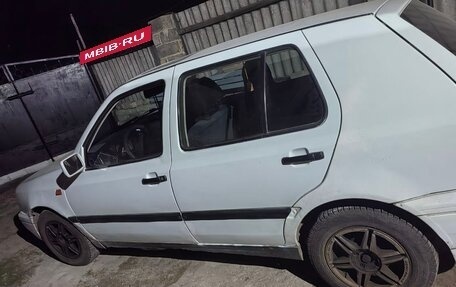 Volkswagen Golf III, 1993 год, 140 000 рублей, 2 фотография