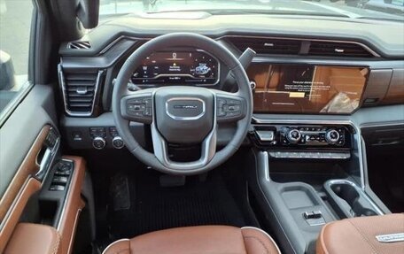 GMC Sierra, 2025 год, 15 775 000 рублей, 8 фотография