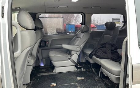 Hyundai Grand Starex Grand Starex I рестайлинг 2, 2009 год, 1 400 000 рублей, 2 фотография