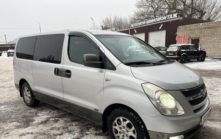 Hyundai Grand Starex Grand Starex I рестайлинг 2, 2009 год, 1 400 000 рублей, 5 фотография
