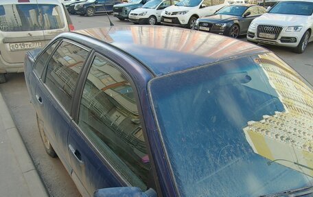 Volkswagen Passat B4, 1996 год, 250 000 рублей, 1 фотография