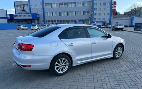 Volkswagen Jetta VI, 2013 год, 1 270 000 рублей, 1 фотография