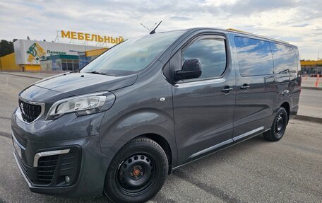 Peugeot Traveller I, 2019 год, 3 800 000 рублей, 4 фотография