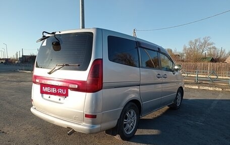 Nissan Serena II, 2001 год, 560 000 рублей, 4 фотография