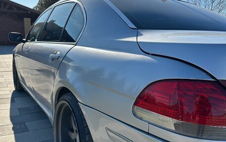 BMW 7 серия, 2005 год, 520 000 рублей, 17 фотография
