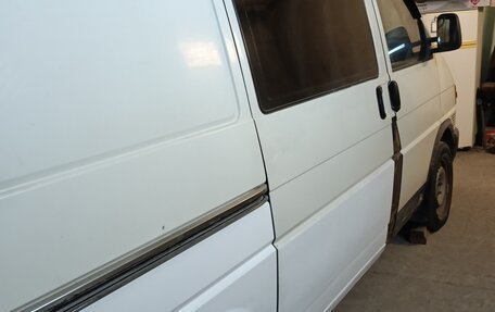 Volkswagen Transporter T4, 1997 год, 365 000 рублей, 2 фотография