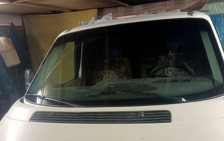 Volkswagen Transporter T4, 1997 год, 365 000 рублей, 3 фотография