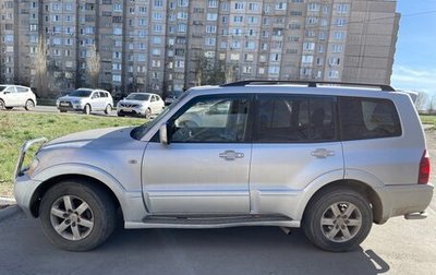 Mitsubishi Pajero III рестайлинг, 2004 год, 700 000 рублей, 1 фотография