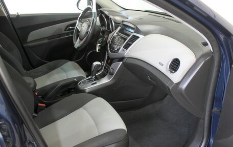 Chevrolet Cruze II, 2011 год, 550 000 рублей, 15 фотография