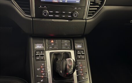 Porsche Macan I рестайлинг, 2017 год, 4 700 000 рублей, 9 фотография