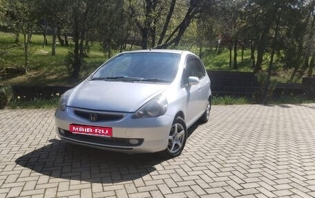 Honda Fit III, 2002 год, 380 000 рублей, 1 фотография