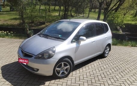 Honda Fit III, 2002 год, 380 000 рублей, 17 фотография