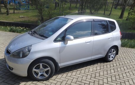 Honda Fit III, 2002 год, 380 000 рублей, 34 фотография