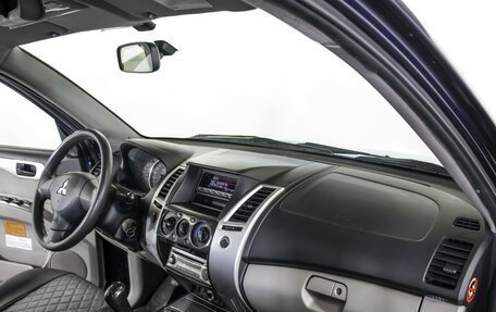 Mitsubishi Pajero Sport II рестайлинг, 2012 год, 1 375 000 рублей, 9 фотография