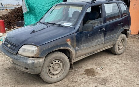 Chevrolet Niva I рестайлинг, 2005 год, 200 000 рублей, 2 фотография