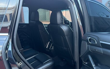 Porsche Cayenne III, 2010 год, 2 350 000 рублей, 15 фотография