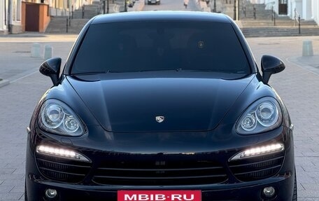 Porsche Cayenne III, 2010 год, 2 350 000 рублей, 2 фотография