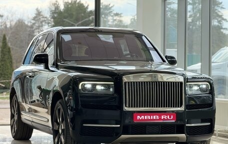 Rolls-Royce Cullinan, 2021 год, 43 000 000 рублей, 1 фотография