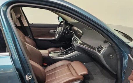 BMW 3 серия, 2021 год, 2 900 000 рублей, 8 фотография