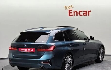 BMW 3 серия, 2021 год, 2 900 000 рублей, 2 фотография