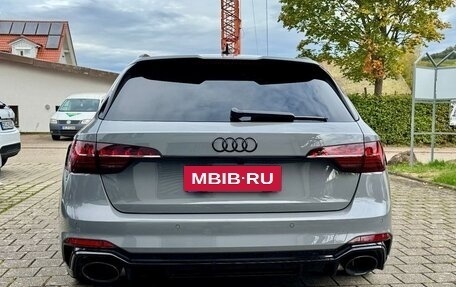 Audi RS 4, 2022 год, 6 800 000 рублей, 5 фотография