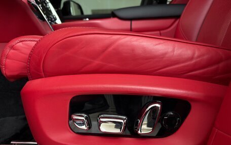 Rolls-Royce Cullinan, 2021 год, 43 000 000 рублей, 11 фотография