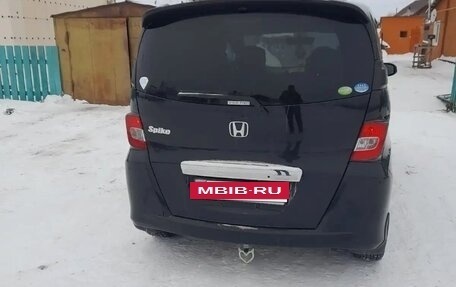 Honda Freed I, 2011 год, 1 050 000 рублей, 2 фотография
