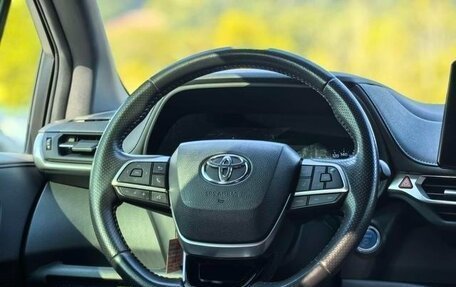 Toyota Sienna, 2022 год, 2 200 000 рублей, 8 фотография