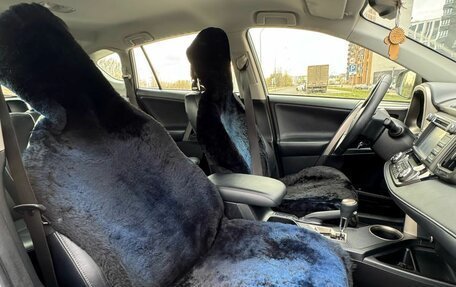 Toyota RAV4, 2013 год, 2 150 000 рублей, 14 фотография