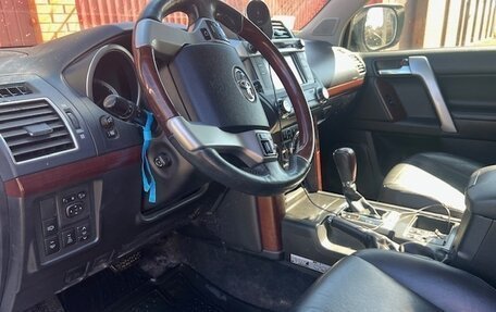 Toyota Land Cruiser Prado 150 рестайлинг 2, 2013 год, 4 000 000 рублей, 17 фотография