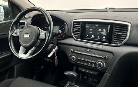 KIA Sportage IV рестайлинг, 2019 год, 2 197 800 рублей, 14 фотография
