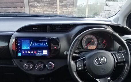 Toyota Vitz, 2015 год, 1 150 000 рублей, 2 фотография
