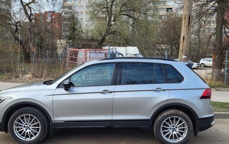 Volkswagen Tiguan II, 2021 год, 3 800 000 рублей, 2 фотография