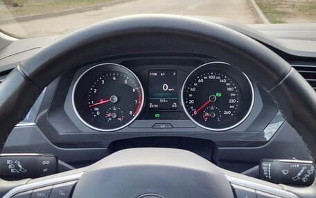 Volkswagen Tiguan II, 2021 год, 3 800 000 рублей, 12 фотография